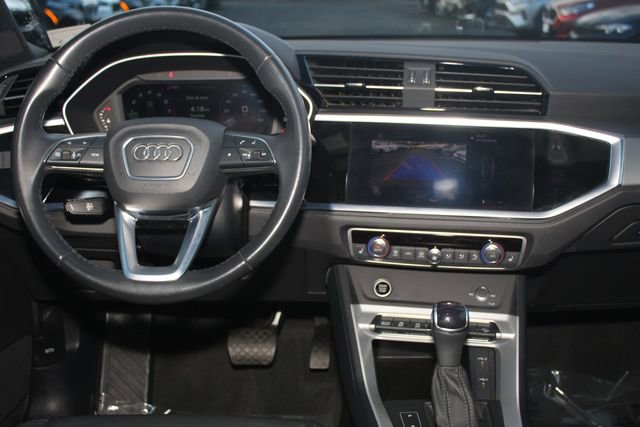 Used 2022 Audi Q3 2.0T Premium image 20