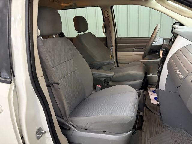 Used 2010 Dodge Grand Caravan SE w/ Climate Group image 18