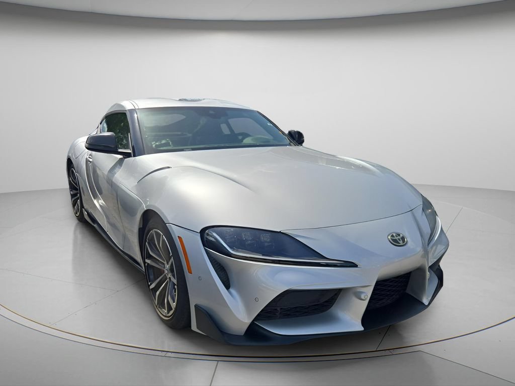Used 2021 Toyota Supra Premium w/ Driver Assist Package RWD image 4