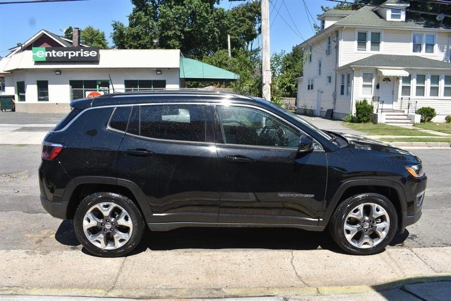 Used 2021 Jeep Compass Limited w/ Elite Interior Group image 5