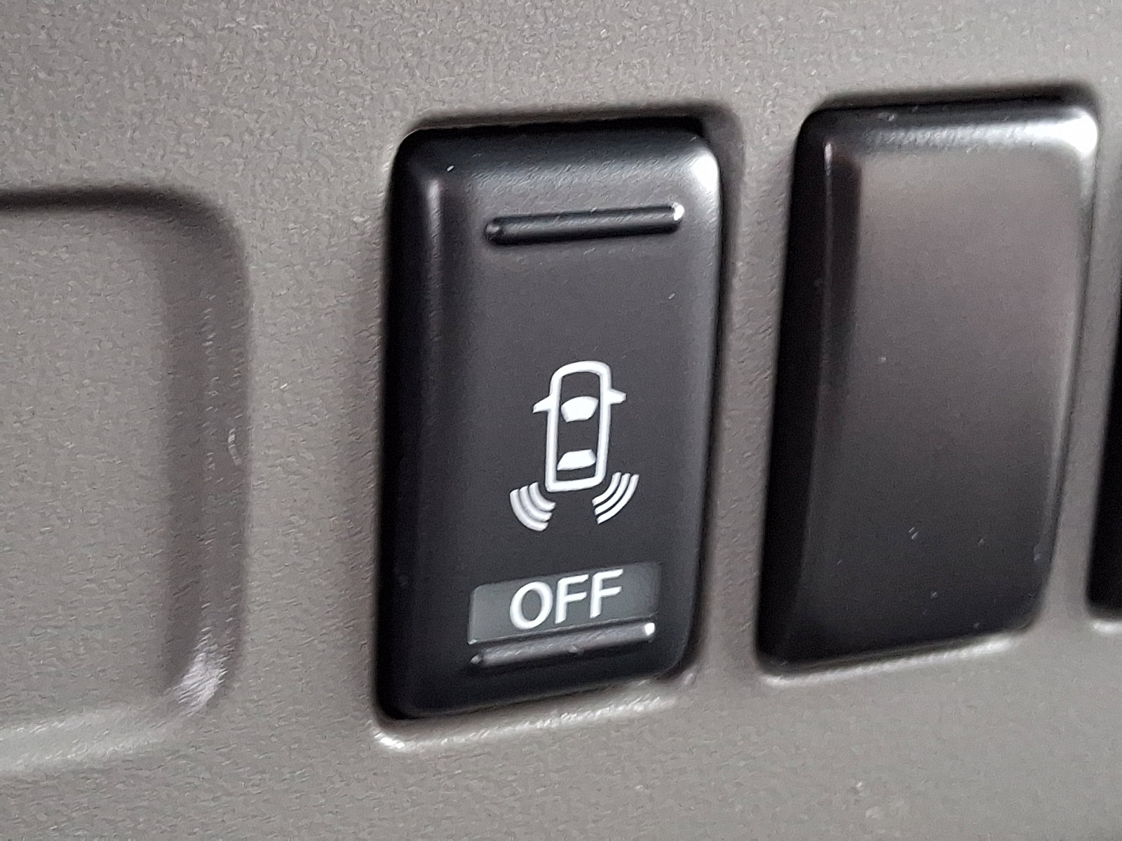 Used 2021 Nissan NV 2500 SV image 26