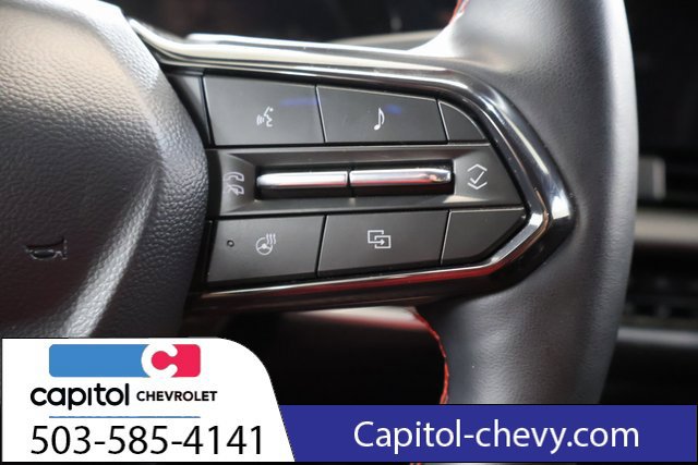 Used 2025 Chevrolet Equinox RS AWD/4WD image 20