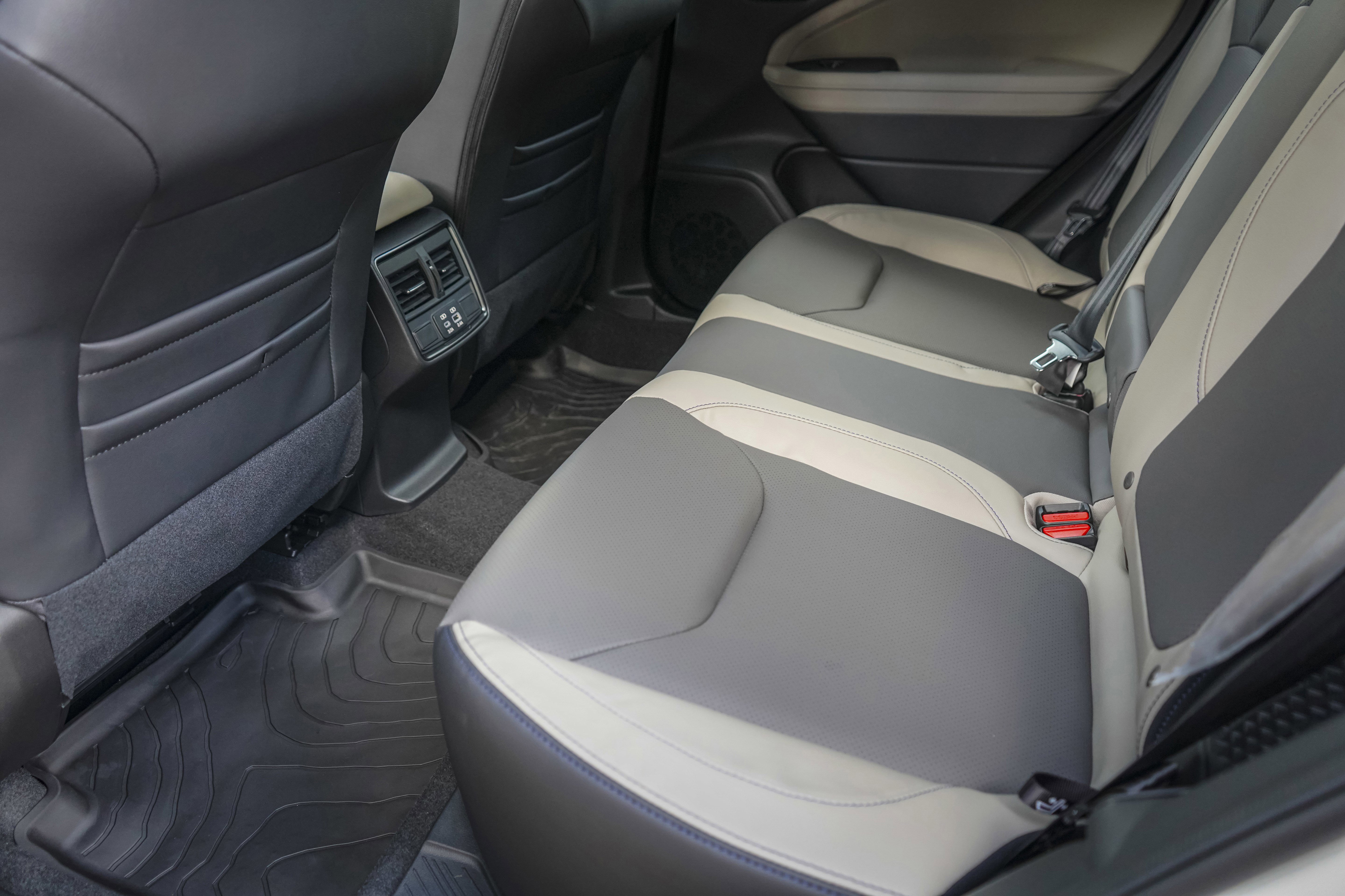 New 2025 Subaru Forester Limited image 26