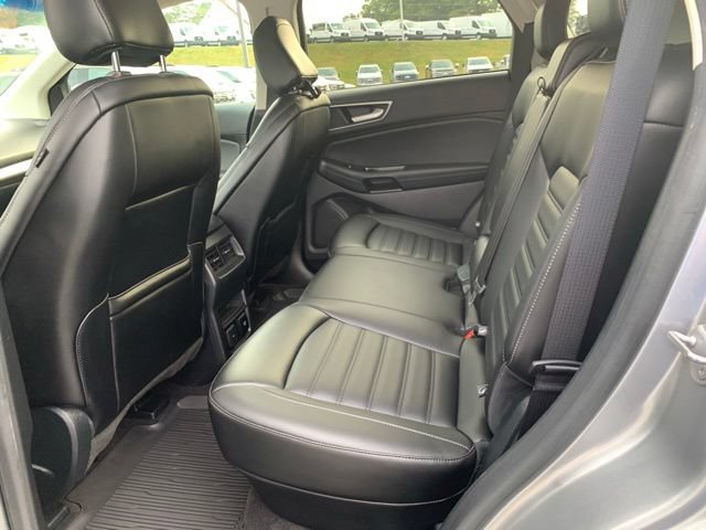 Used 2020 Ford Edge SEL w/ Convenience Package FWD image 19