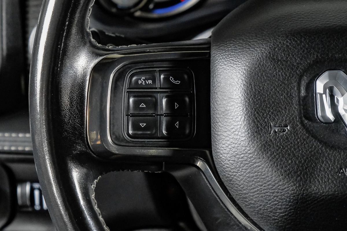 Used 2020 RAM 2500 Limited image 17