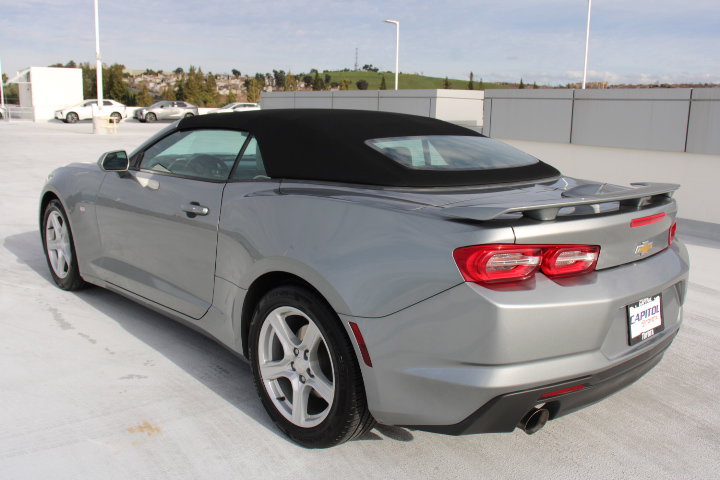 Used 2023 Chevrolet Camaro LT image 5