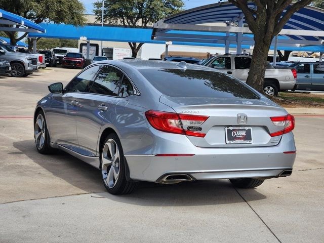 Used 2018 Honda Accord Touring video 2