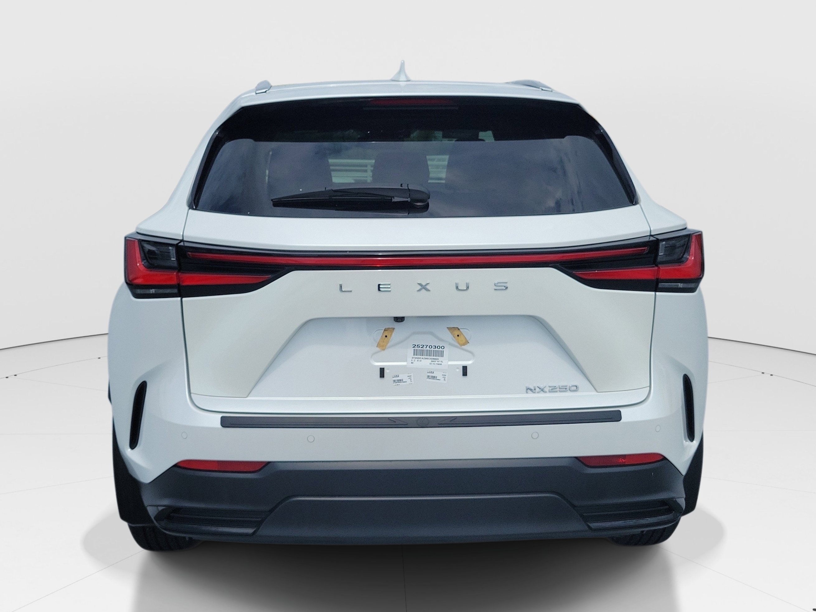 Certified 2025 Lexus NX 250 FWD w/ Accessory Package (K3) image 5