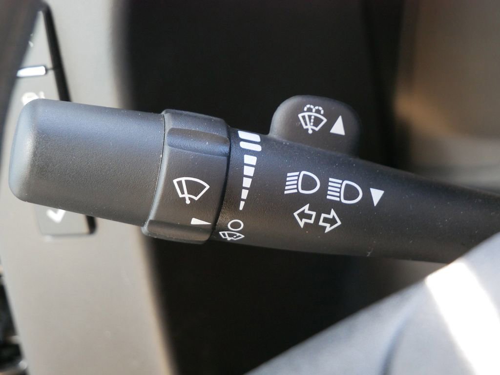 New 2025 Chevrolet Express 4500 Extended w/ Power Convenience Package image 22