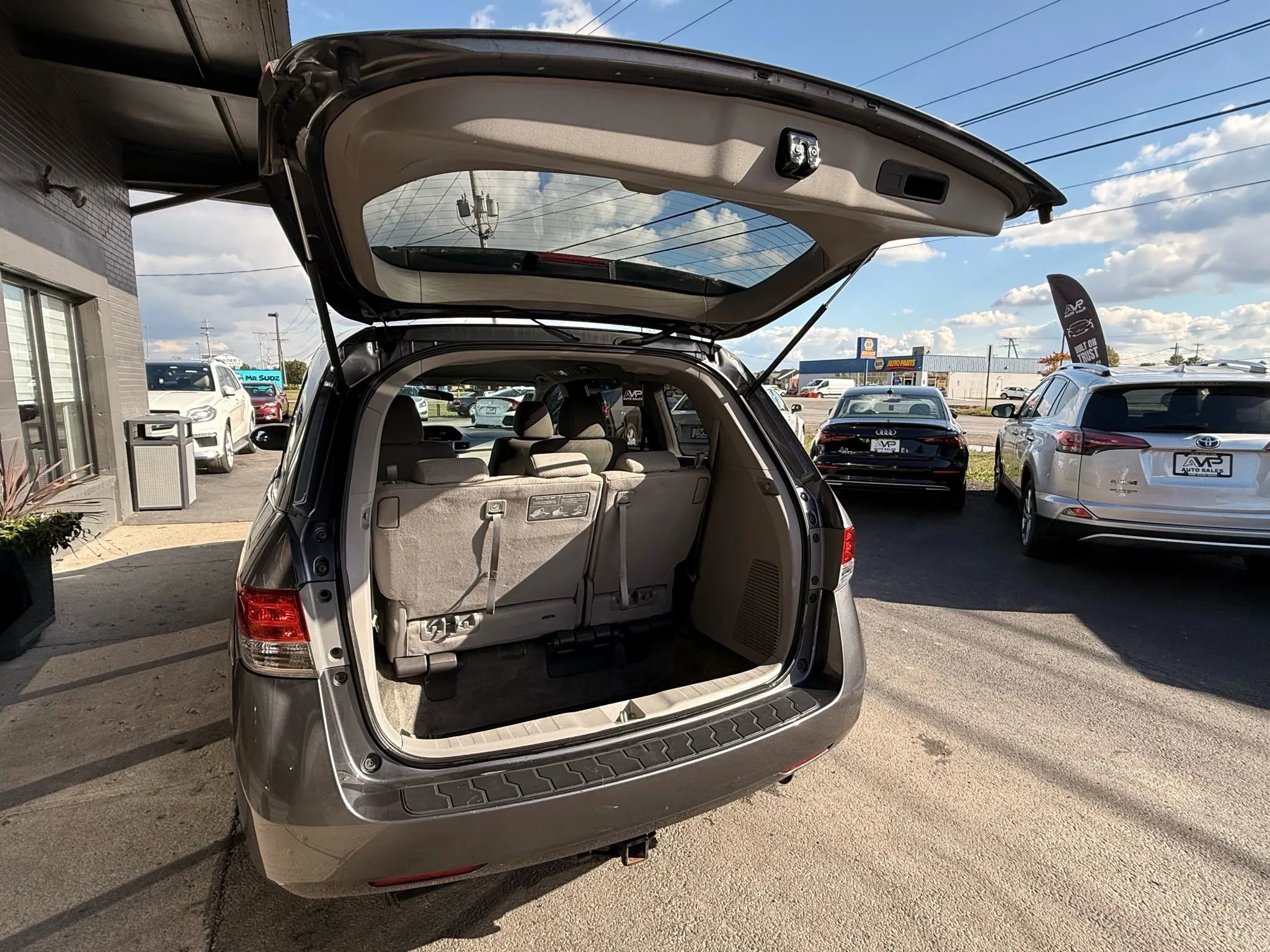 Used 2016 Honda Odyssey EX image 25