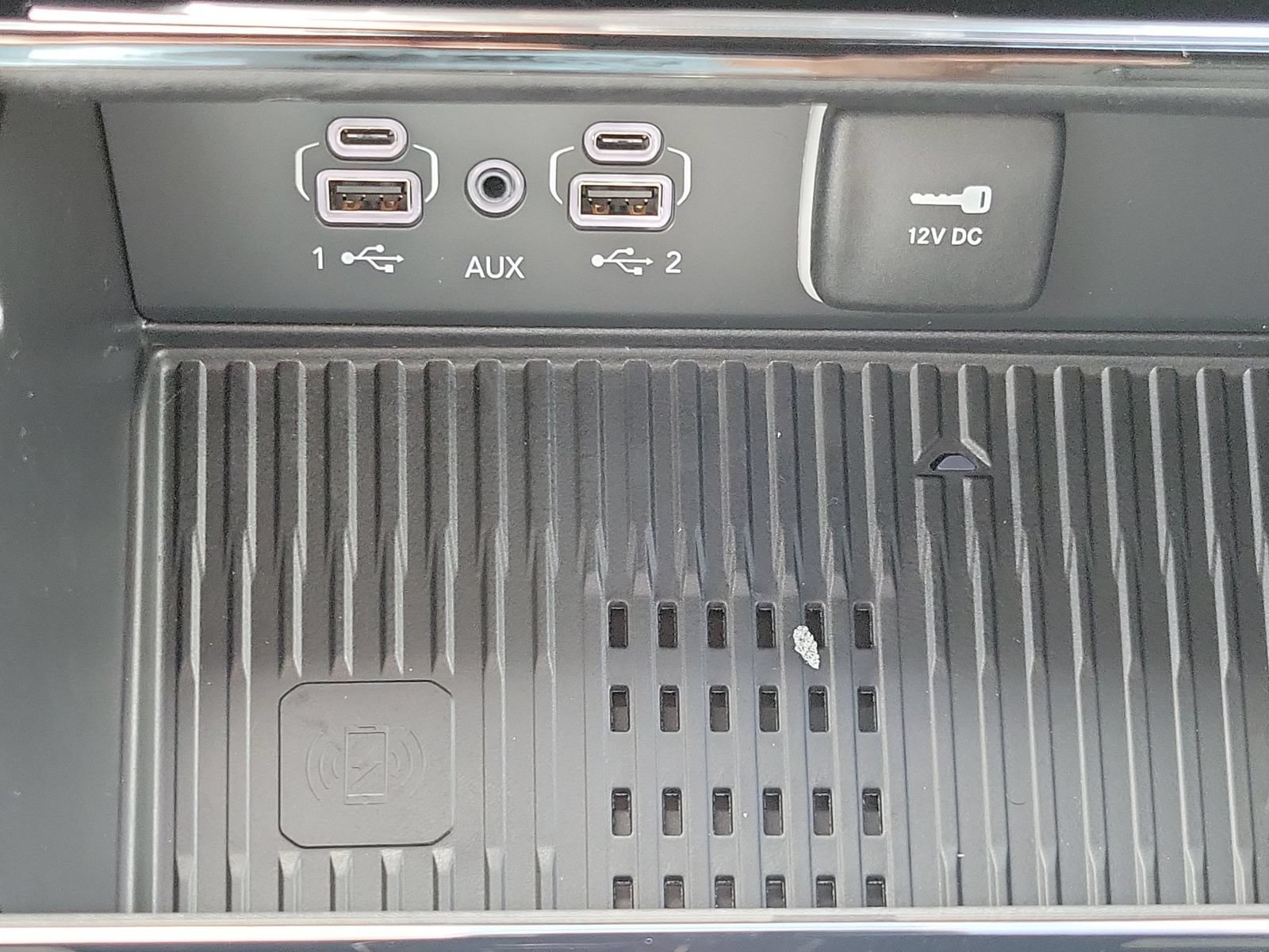 New 2027 Jeep Grand Cherokee Limited RWD image 21