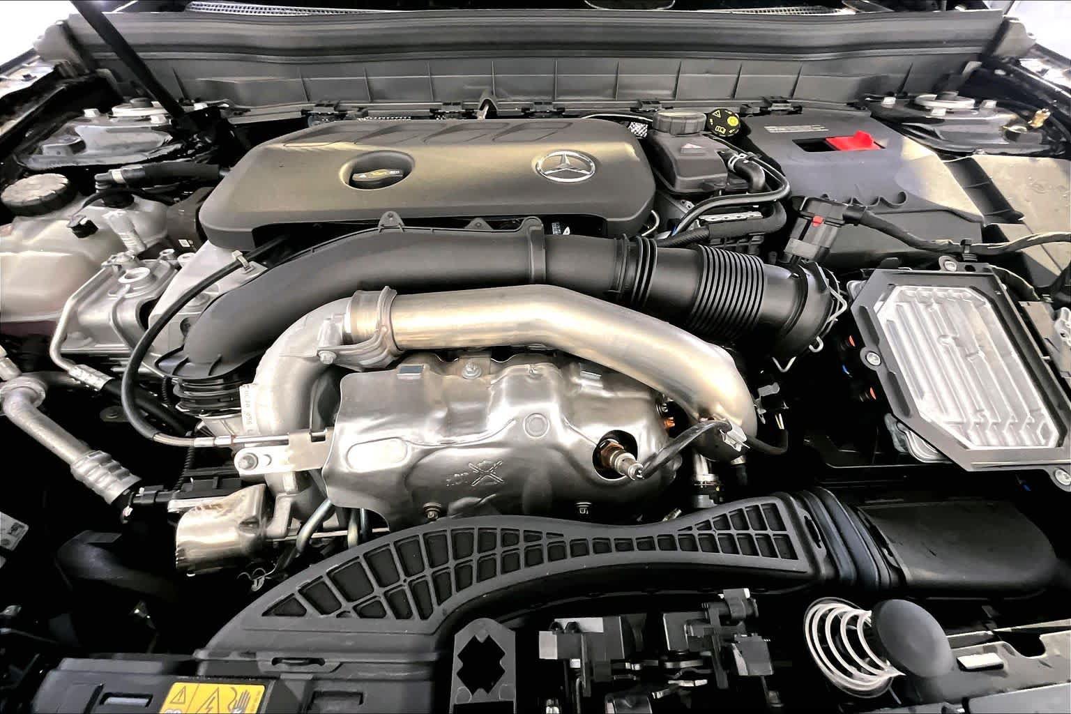 New 2026 Mercedes-Benz GLB 250 4MATIC image 14