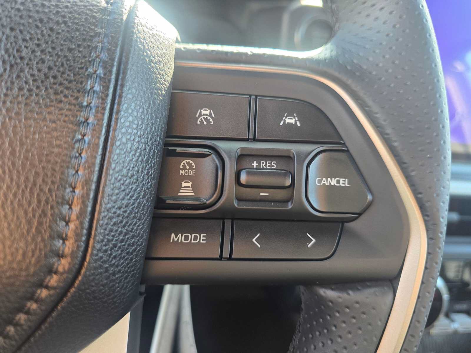 New 2026 Toyota 4Runner Limited AWD/4WD image 33