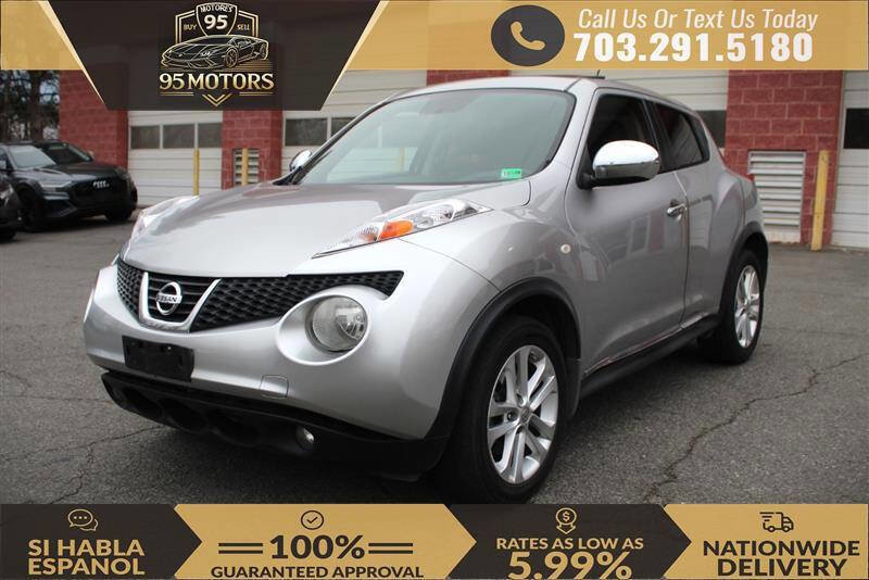 Used 2011 Nissan Juke SL w/ Chrome Pkg image 1