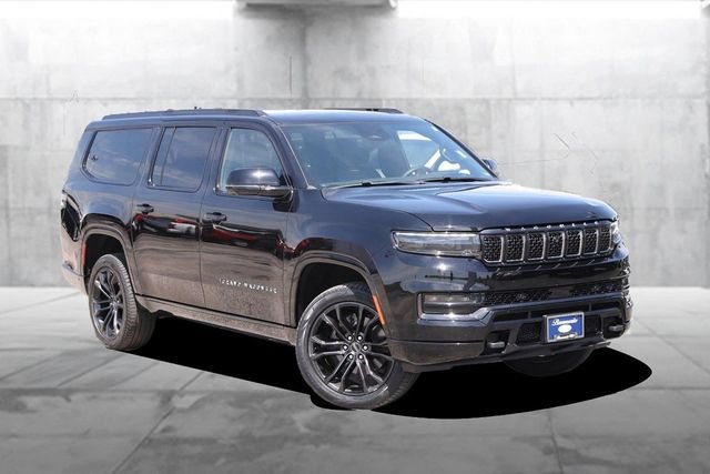 Used 2024 Jeep Grand Wagoneer L Series III w/ Rear Seat Video Group 1 AWD/4WD image 2