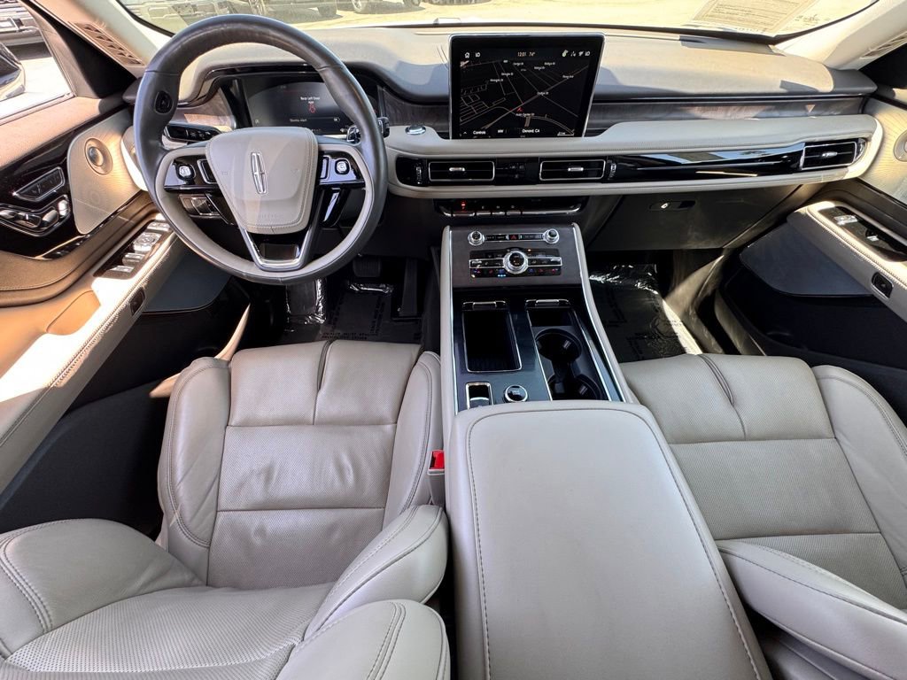 Used 2023 Lincoln Aviator Reserve w/ Equipment Group 201A image 27