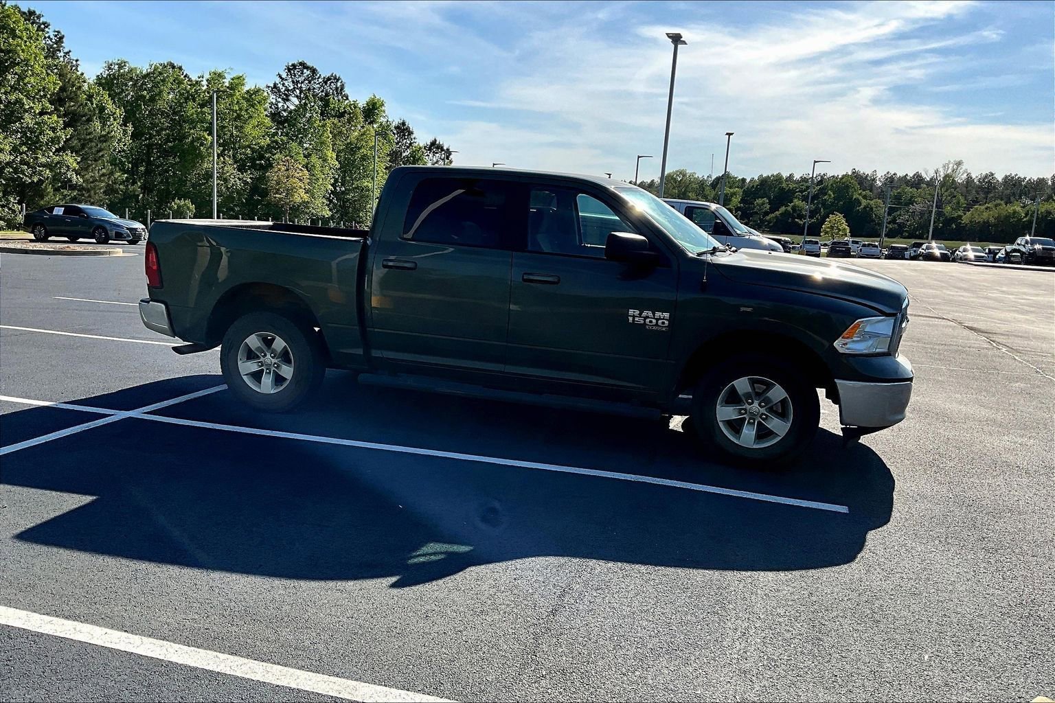 Used 2021 RAM 1500 Classic SLT image 5