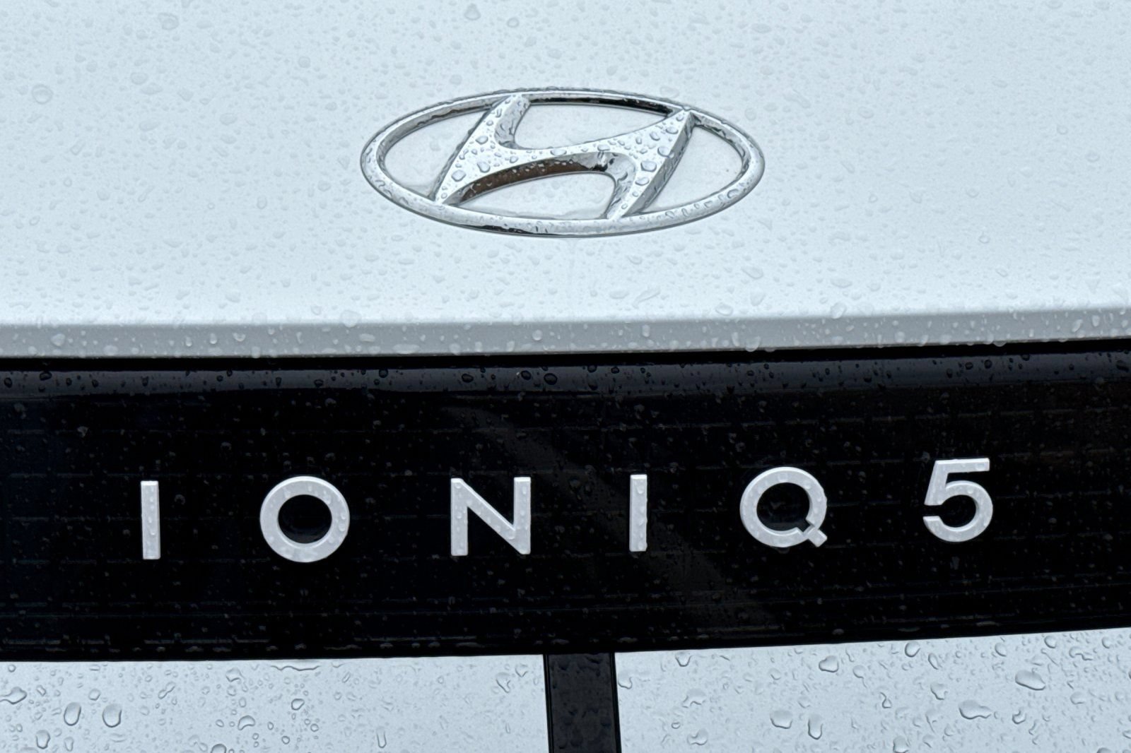 Used 2024 Hyundai Ioniq 5 SE RWD image 31