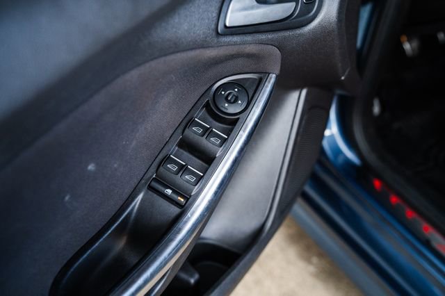 Used 2018 Ford Focus ST image 63