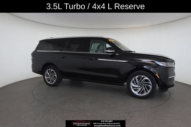Used 2025 Lincoln Navigator L Reserve AWD/4WD image 25