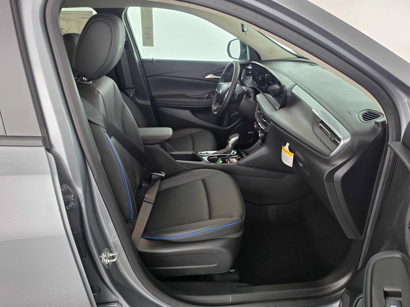 New 2026 Buick Encore GX Sport Touring w/ Advanced Technology Package FWD image 10