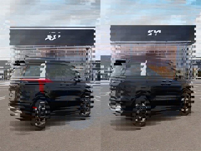 New 2026 Kia Carnival EX image 6