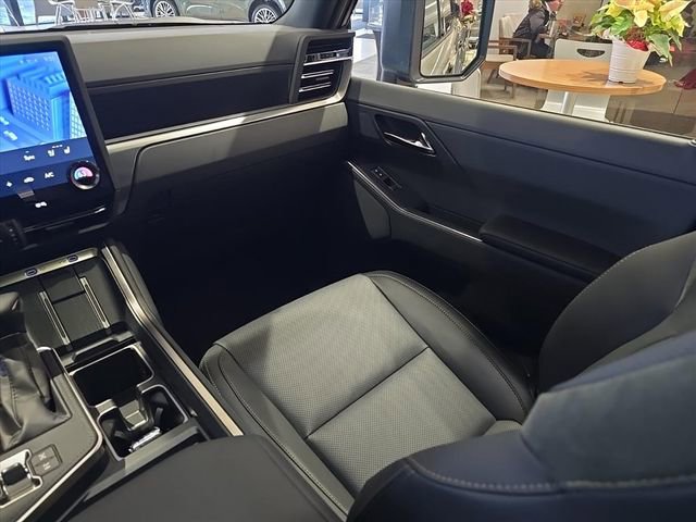 New 2025 Lexus GX 550 image 28