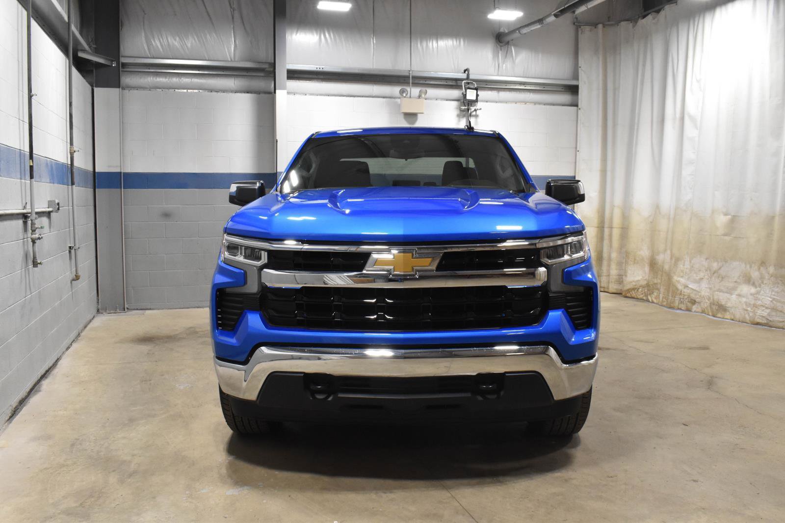 Used 2026 Chevrolet Silverado 1500 LT AWD/4WD image 34