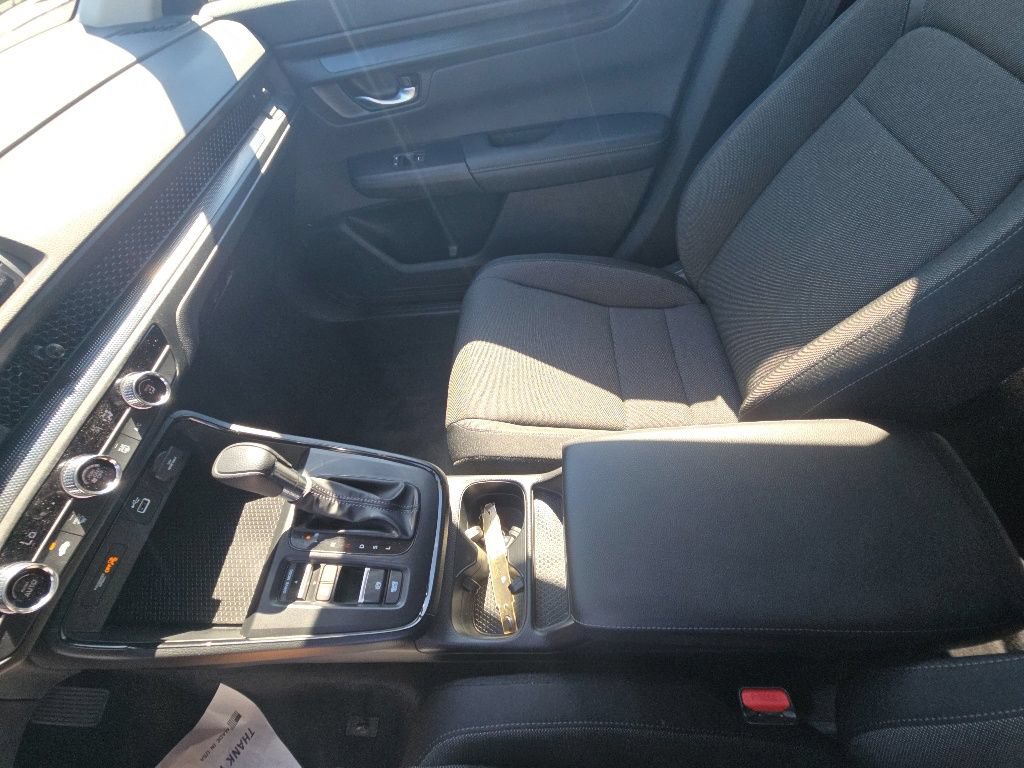 Used 2025 Honda CR-V LX image 24