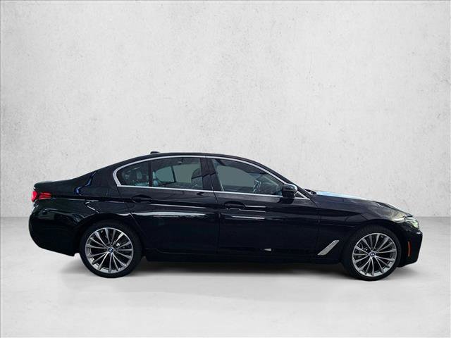 Used 2023 BMW 540i w/ Premium Package RWD image 4