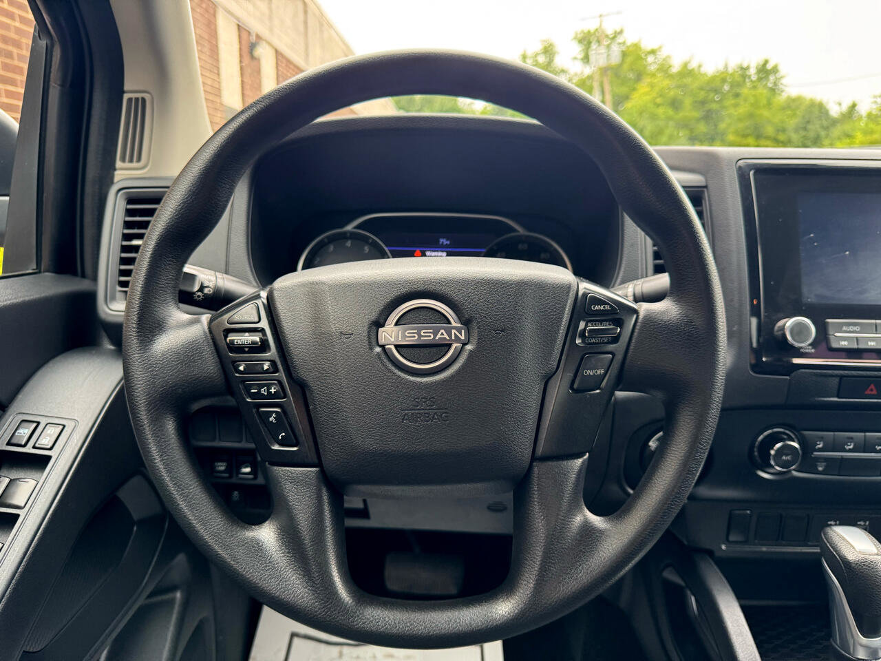 Used 2022 Nissan Frontier S image 10