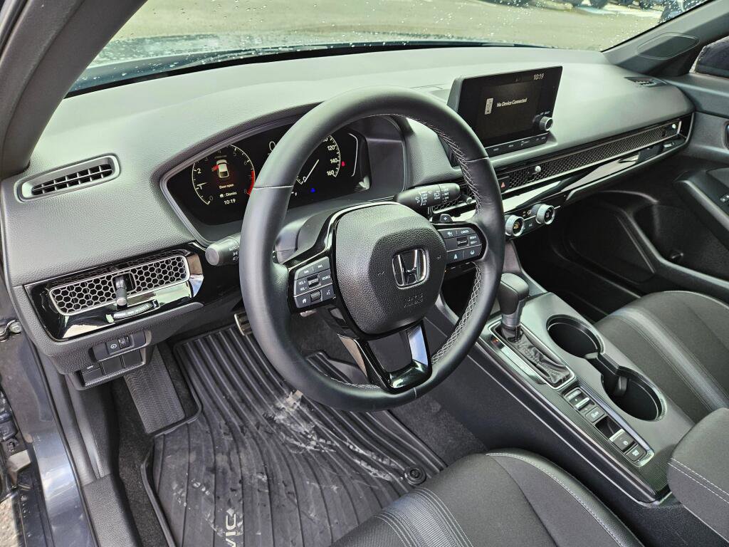 Used 2025 Honda Civic Sport image 16