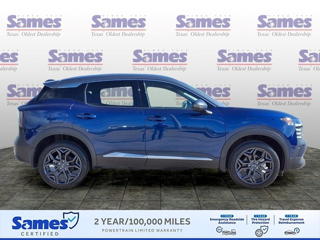 Used 2025 Nissan Kicks SR FWD image 8