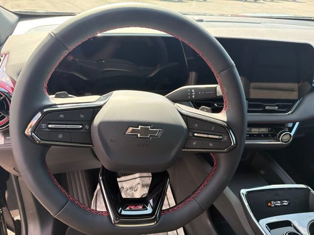 New 2026 Chevrolet Equinox RS w/ Convenience Package III AWD/4WD image 14