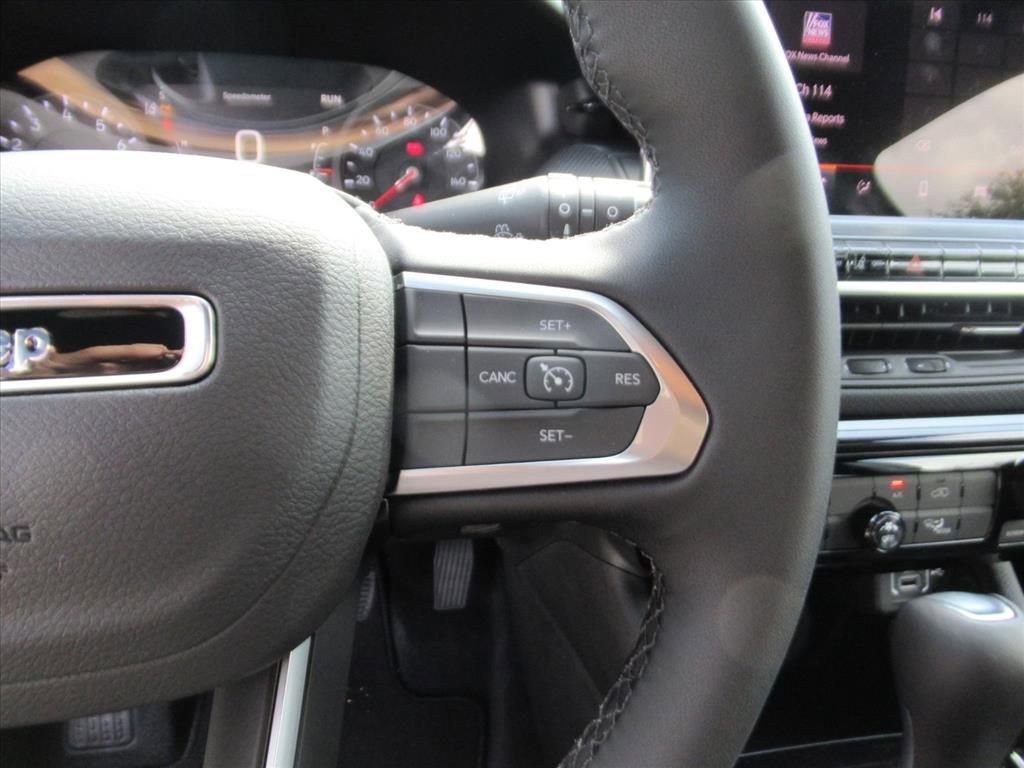 New 2026 Jeep Compass Latitude AWD/4WD image 19