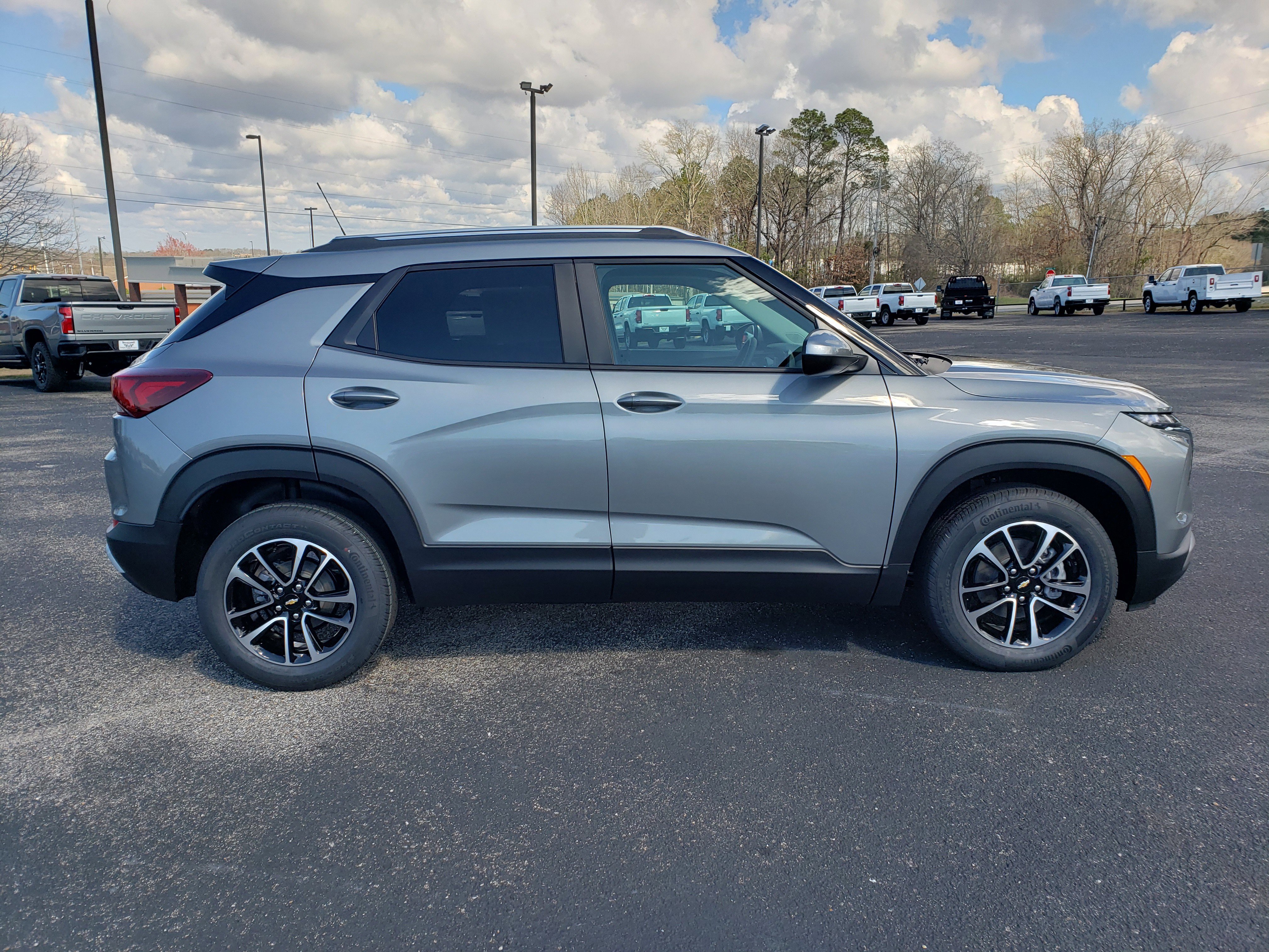 New 2026 Chevrolet TrailBlazer LT w/ Convenience Package image 5