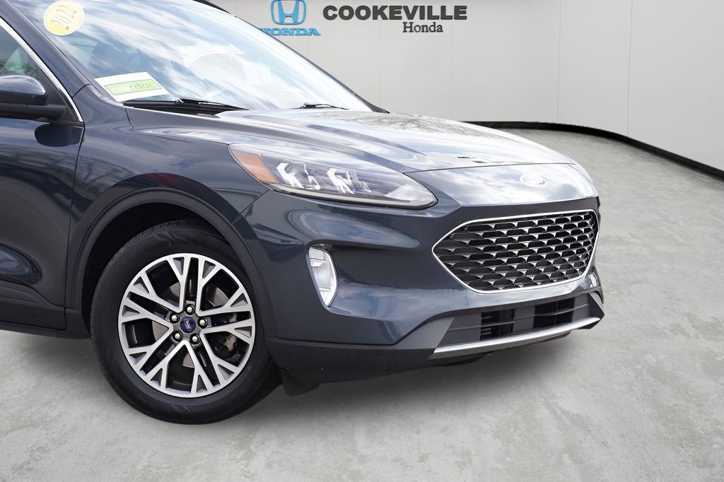 Used 2022 Ford Escape SEL w/ Technology Package image 3