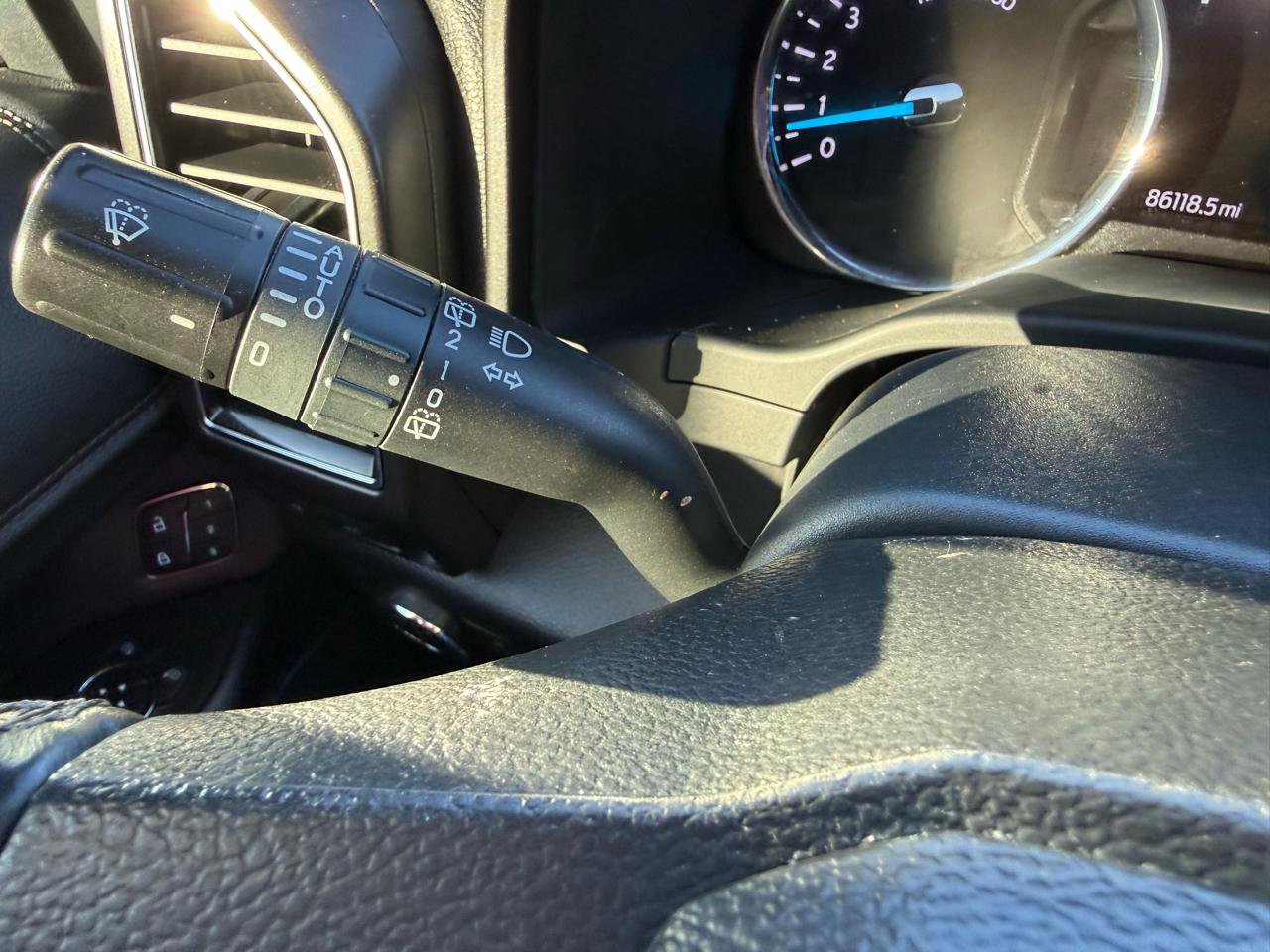 Used 2021 Ford Expedition Limited image 25