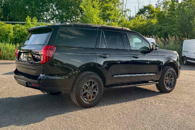 Certified 2025 Ford Expedition Tremor AWD/4WD image 3