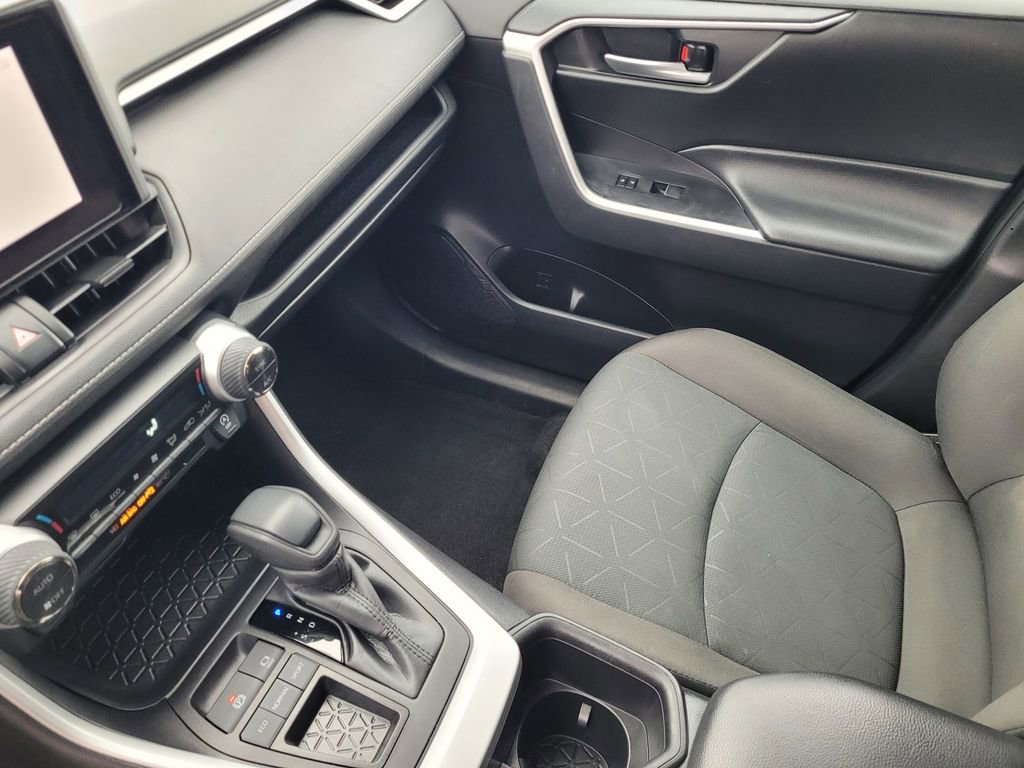 Used 2024 Toyota RAV4 XLE image 12