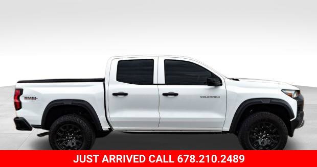 Used 2024 Chevrolet Colorado Trail Boss w/ Advanced Trailering Package