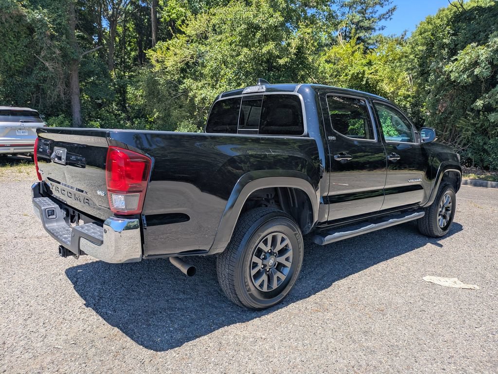 Used 2023 Toyota Tacoma SR5 AWD/4WD image 4