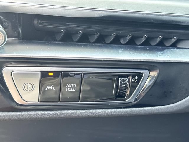 New 2026 Cadillac Lyriq Sport AWD/4WD image 28