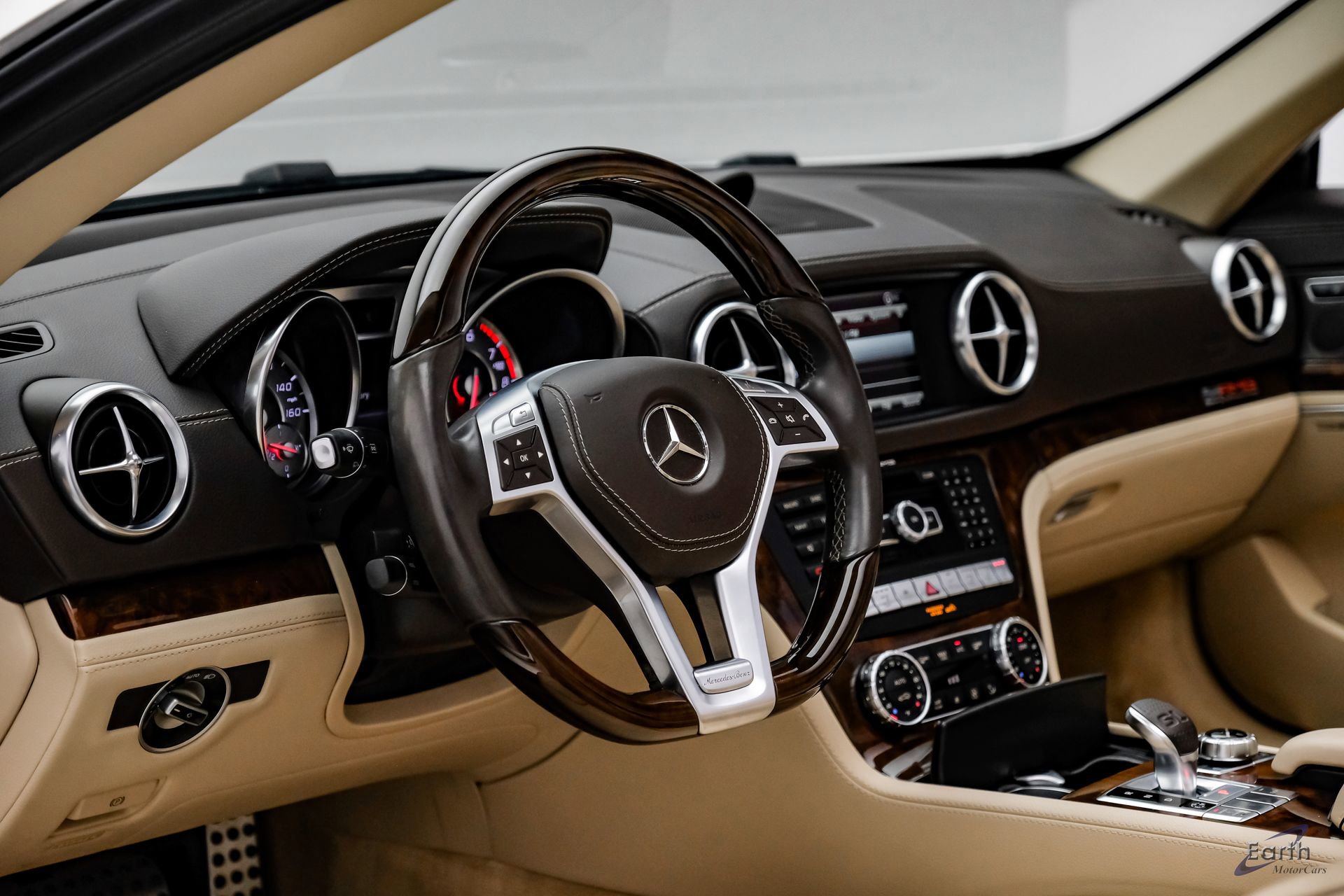 Used 2014 Mercedes-Benz SL 550 SL550 Roadster image 50