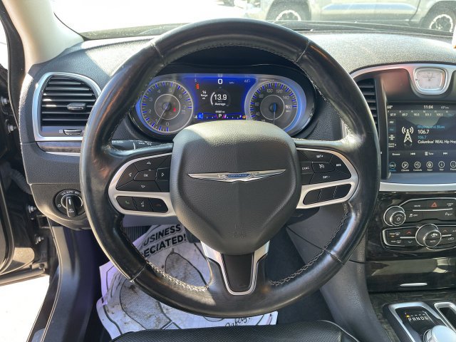 Used 2022 Chrysler 300 Touring L w/ Comfort Group AWD/4WD image 14