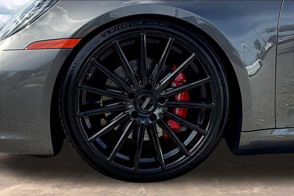 Used 2020 Porsche 911 Carrera S RWD image 33