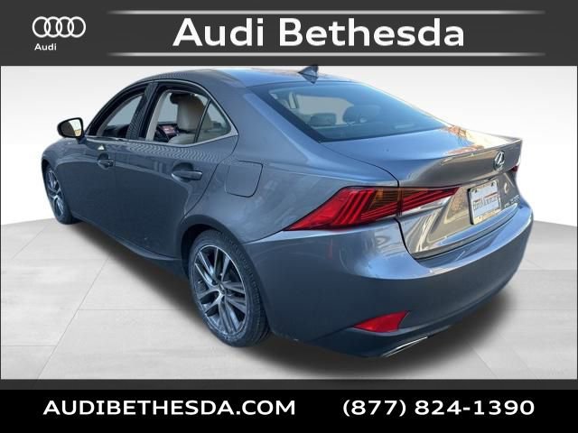Used 2020 Lexus IS 300 AWD image 5