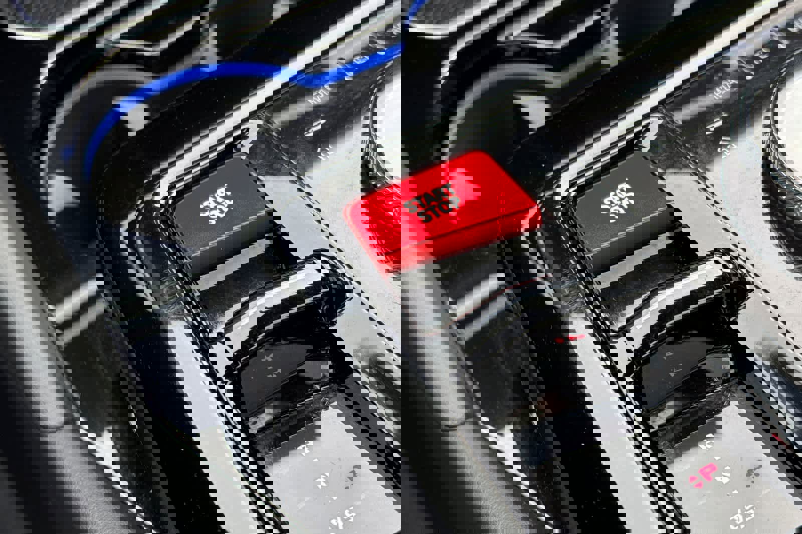 Used 2025 BMW M5 w/ Executive Package image 25