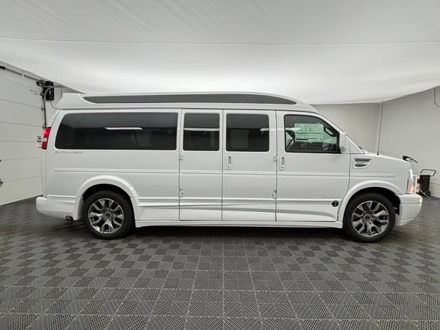 New 2026 GMC Savana 2500 Extended w/ Driver Convenience Package RWD image 6