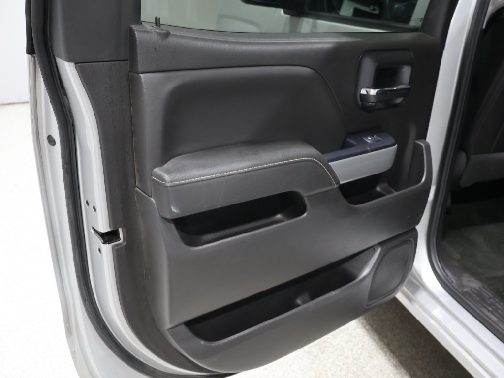 Used 2018 Chevrolet Silverado 1500 LT w/ All Star Edition AWD/4WD image 20